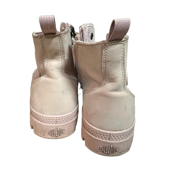 Palladium high tops sz 7 - Picture 2 of 6